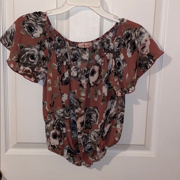 Pink Floral Crop Top - Picture 1 of 2